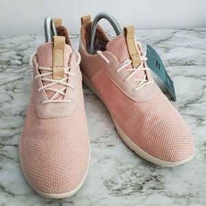 rose cloud women's cabrillo sneakers